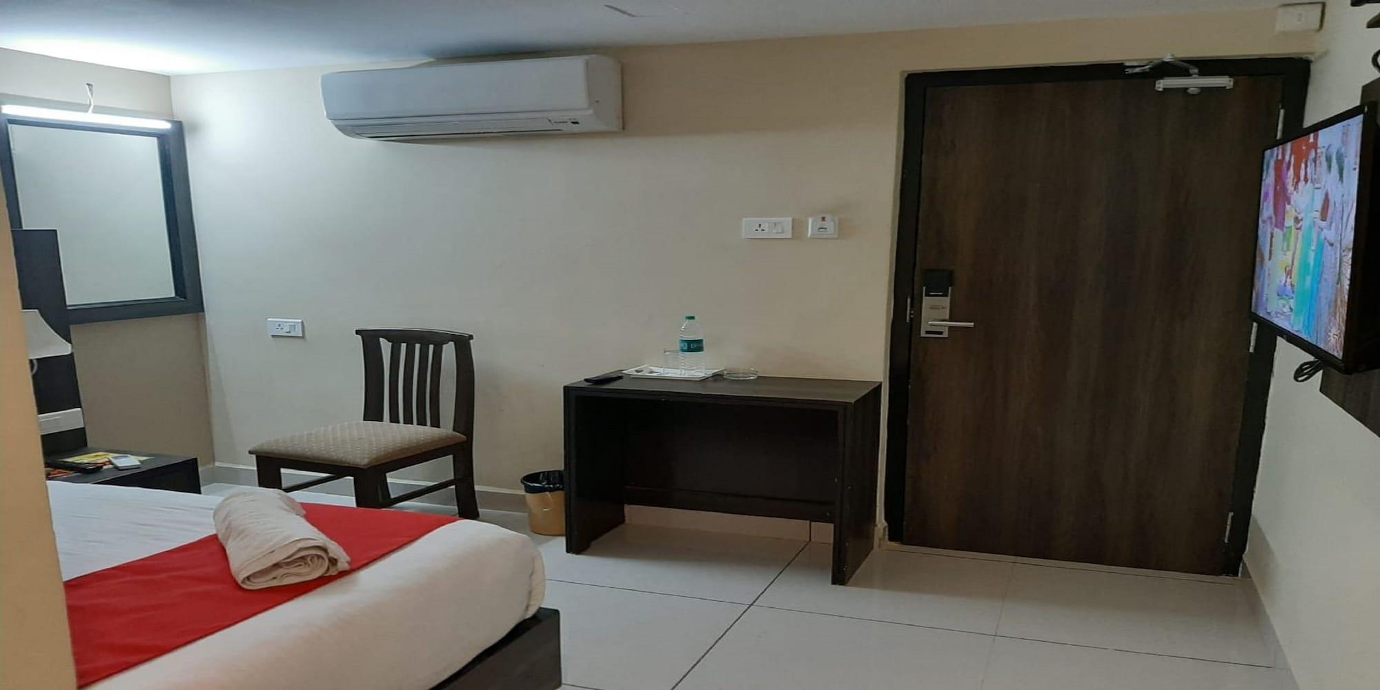 Plaza Hotel Trichy Tiruchirappalli Exterior photo
