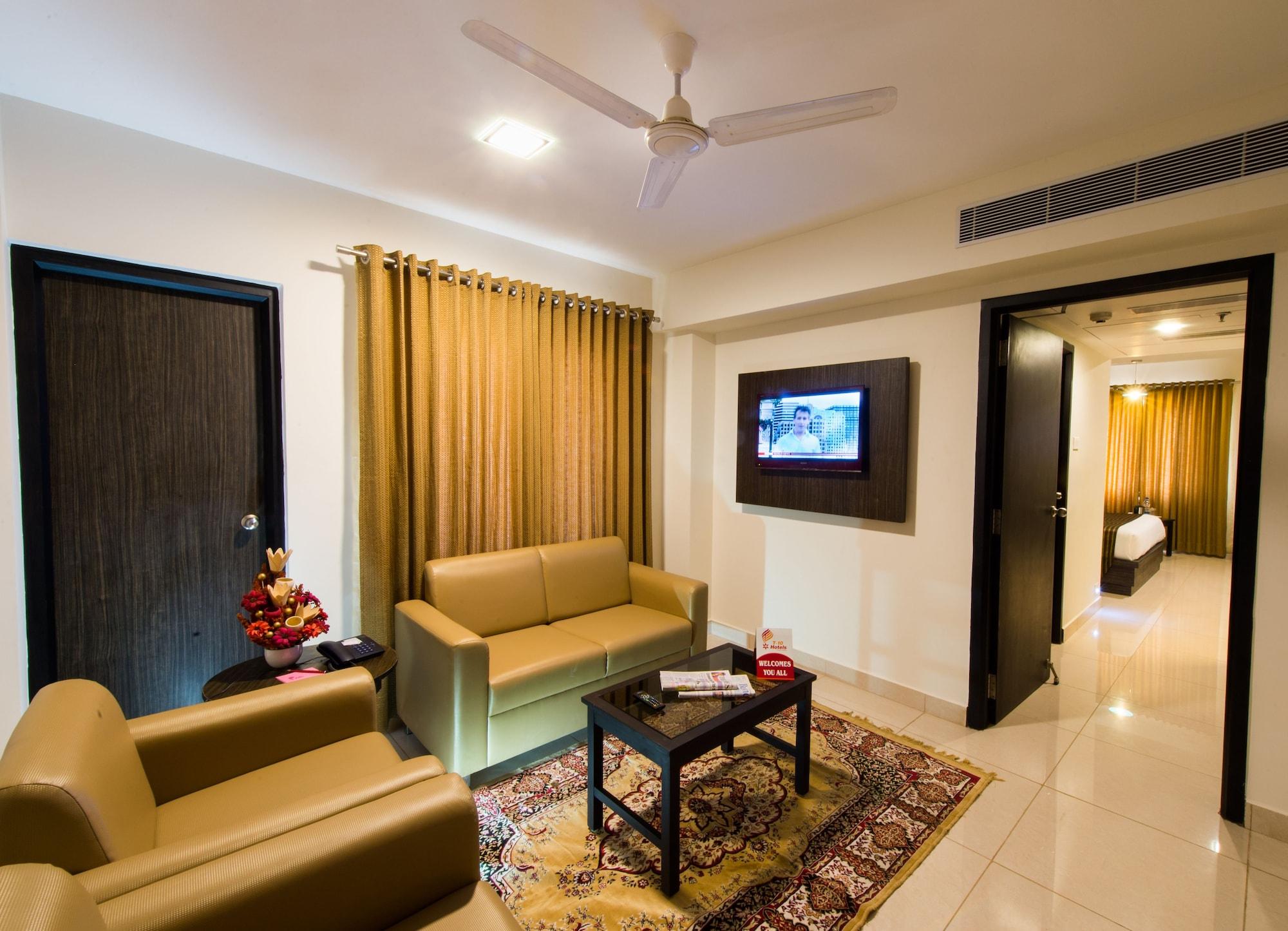 Plaza Hotel Trichy Tiruchirappalli Exterior photo
