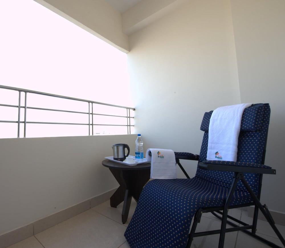 Plaza Hotel Trichy Tiruchirappalli Exterior photo